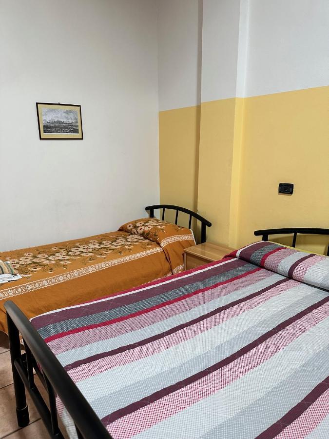 Agriturismo La Rasdora ポルト・マントヴァーノ エクステリア 写真