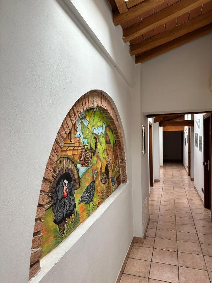 Agriturismo La Rasdora ポルト・マントヴァーノ エクステリア 写真
